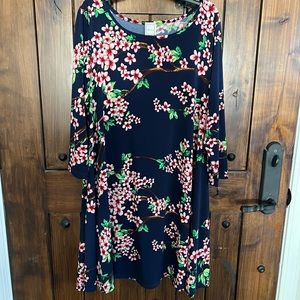 Quarter sleeve tshirt dress